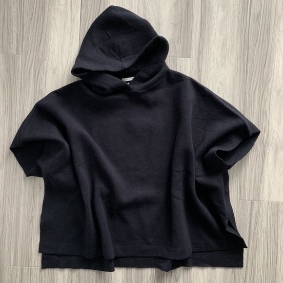 Fancy Collection 🖤 Zara Knitwear Girls’ Poncho - Picture 1 of 5